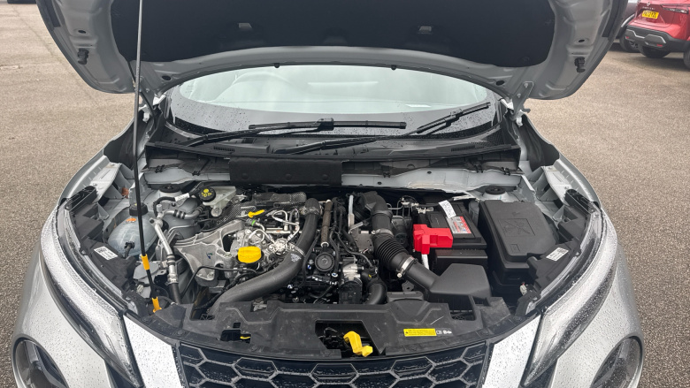 Nissan Juke 1.0 DiG-T Tekna 5dr Petrol Hatchback